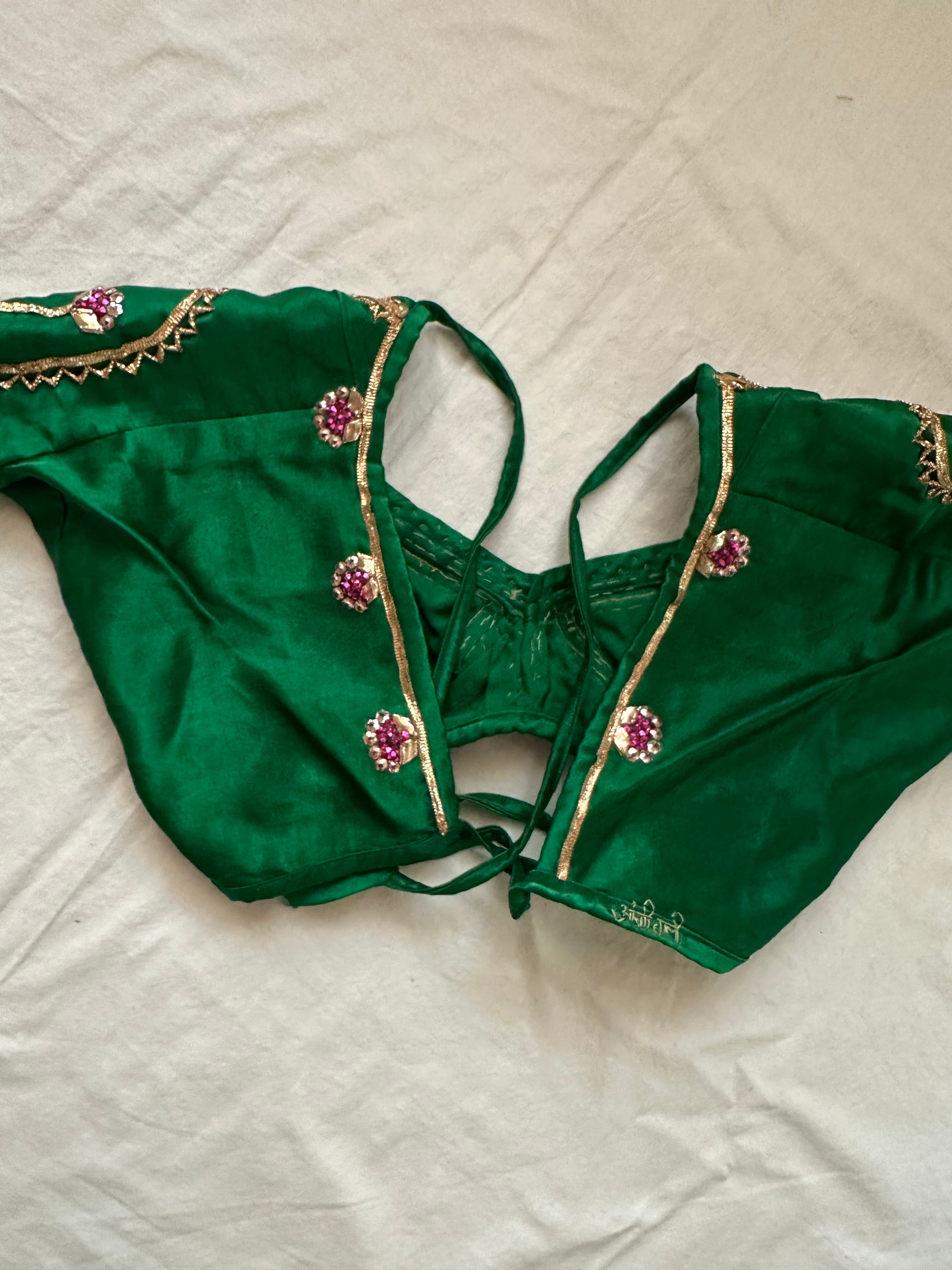 Bani Angi