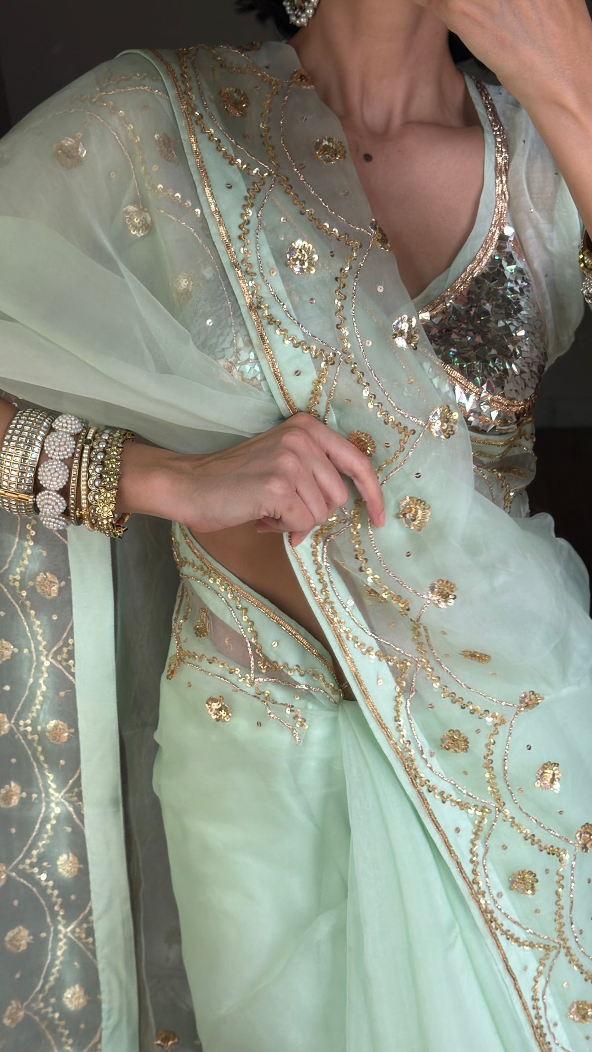 Garland Saree