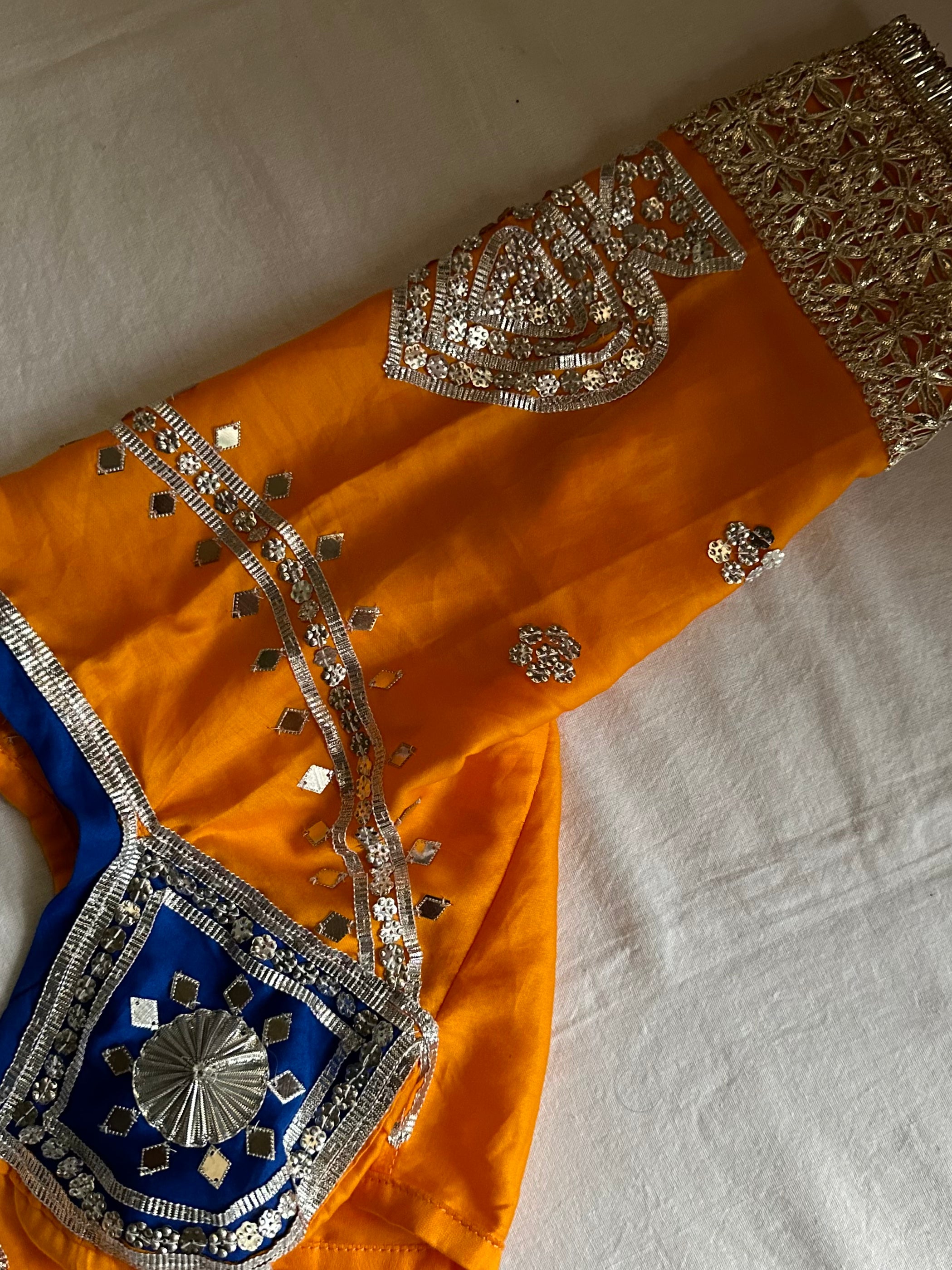 Kesariya Paan Angi